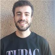 Estudiante de física imparte clases de matemáticas, física y quimica